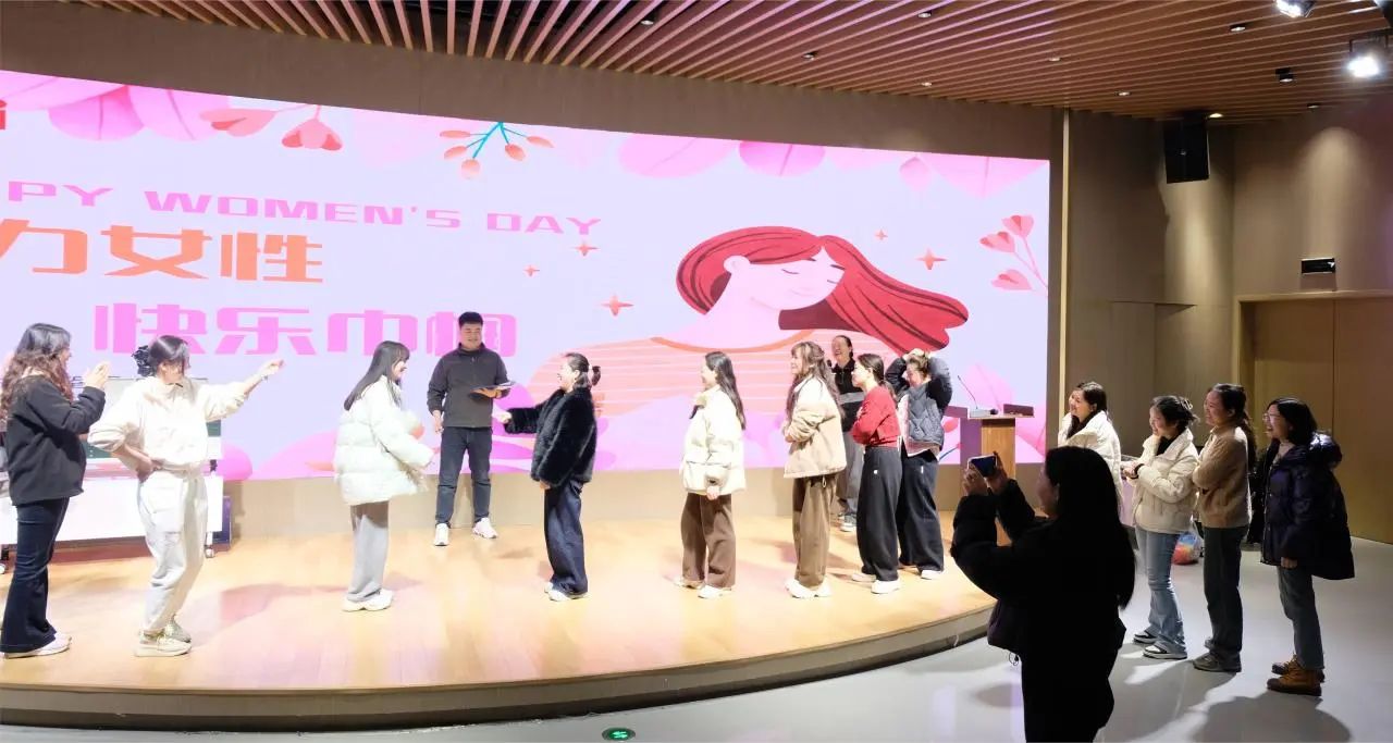 ca42d732-e83d-4bcf-8279-bd4823d5fae6.jpg ca42d732-e83d-4bcf-8279-bd4823d5fae6.jpg