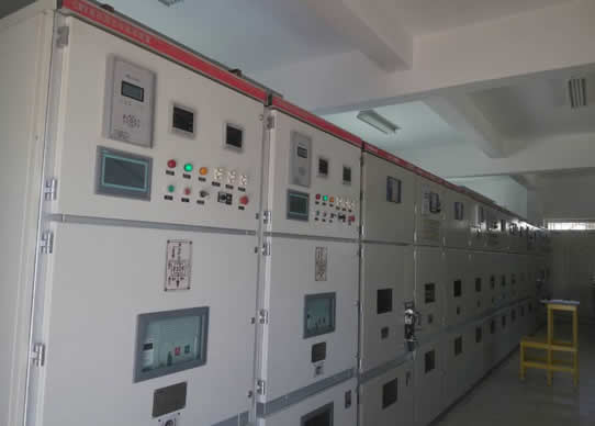 軟起動(dòng)裝置在送氧機(jī)上的應(yīng)用(圖1) 軟起動(dòng)裝置在送氧機(jī)上的應(yīng)用(圖1)