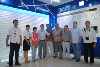 白俄羅斯客戶蒞臨西馳考察軟起項目(圖1) 白俄羅斯客戶蒞臨西馳考察軟起項目(圖1)