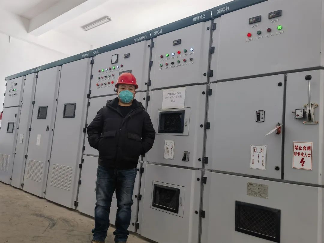 西馳電氣高壓降補(bǔ)軟起動(dòng)裝置在蒙西某化工廠帶載一次試車(chē)成功(圖5)
